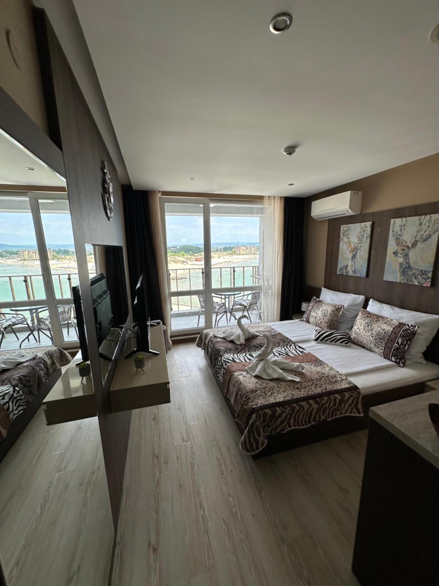 Sea View Private Studio Paradiso B 508 Nesebar Bagian luar foto